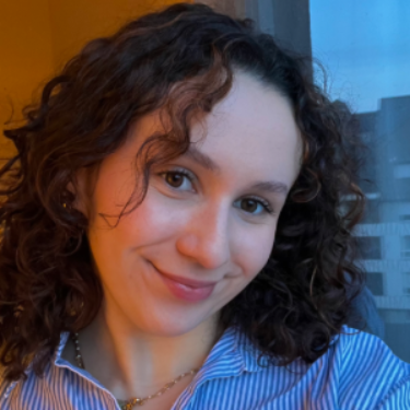 Ninon  - Communications specialist in Tourism and Culture