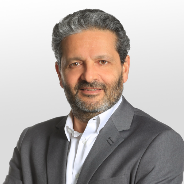 Serge M.