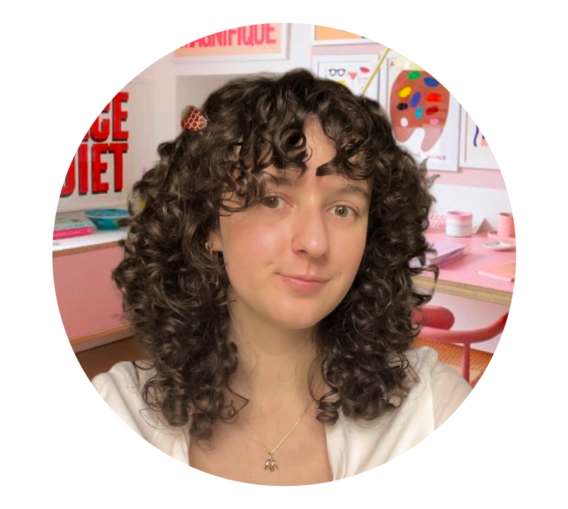 Marine C. - Graphiste / Social Media Manager / Monteur Vidéo