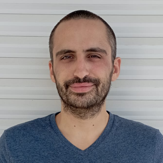 Antoine  - Full-Stack-Entwickler