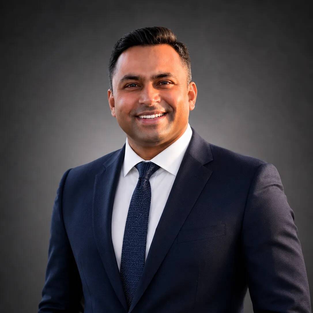 Jigar S. - Digital Analytics & Commercial Insights Consultant