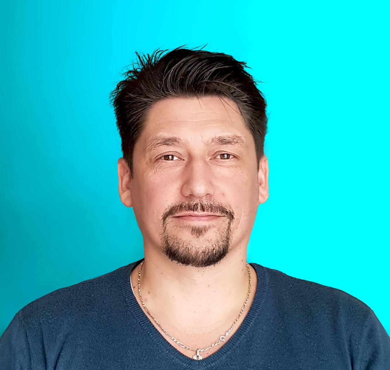 Nicolas T.