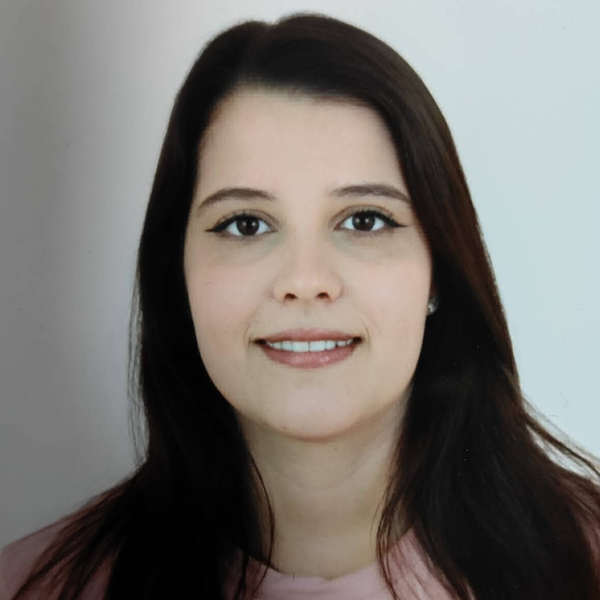 Anna  - AUXILIAR ADMINISTRATIVA