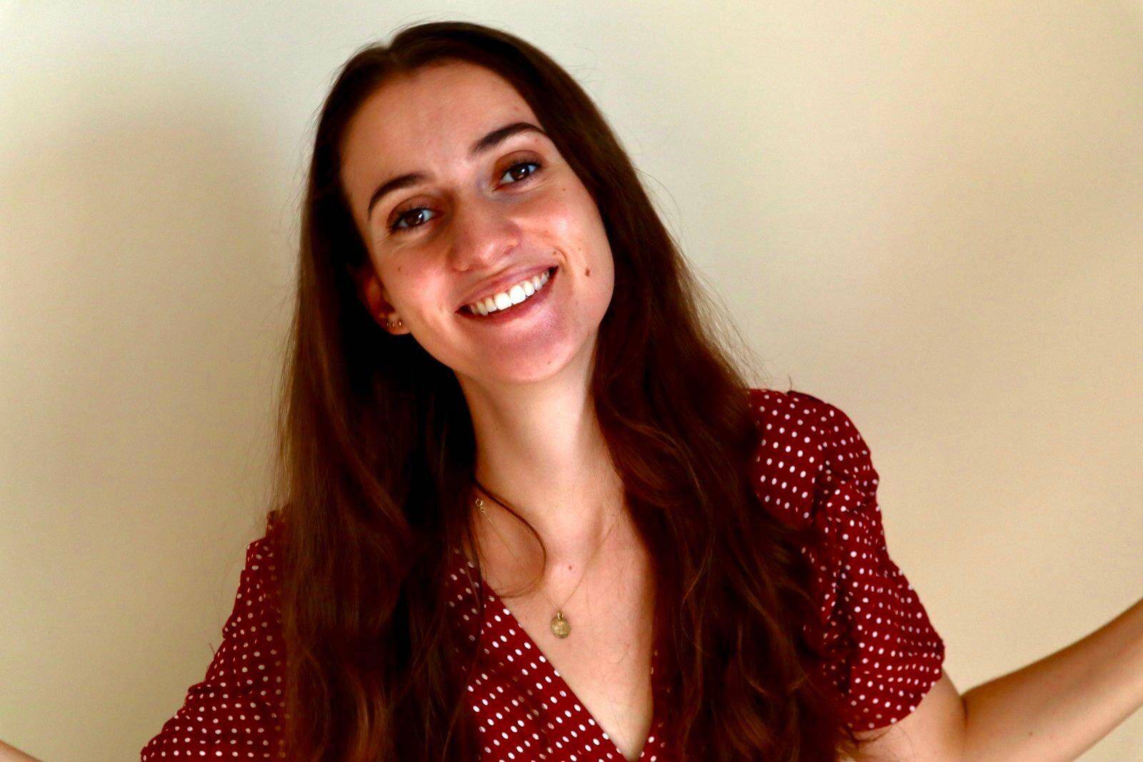 Laura  - Marketing and communications specialist
