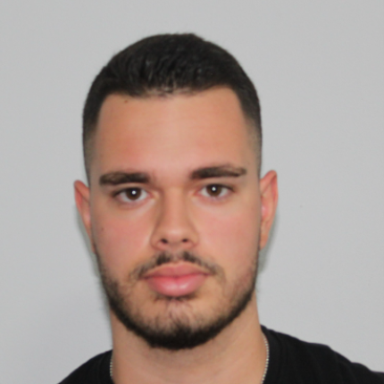 Art Halimi - Full Stack Entwickler