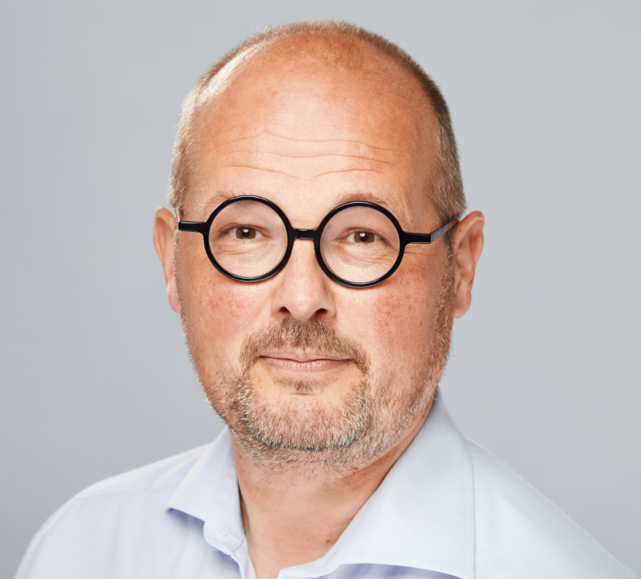 Steffen Entzeroth - Project Management (Digital, Physical)