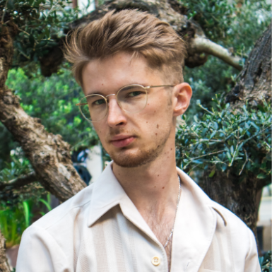 Dennis Usatov