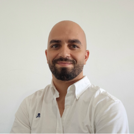 Muslim Mohamed Azouagh - Consultor Odoo | Reporting y Control de Gestión