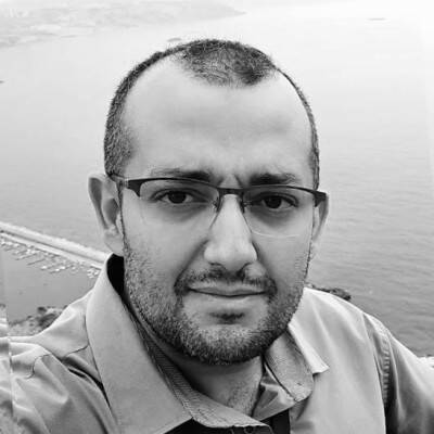 Ahmed B. - Graphiste Freelance