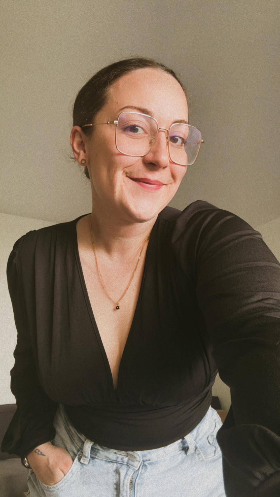 Chloé Lapeyronie - Social media manager Freelance