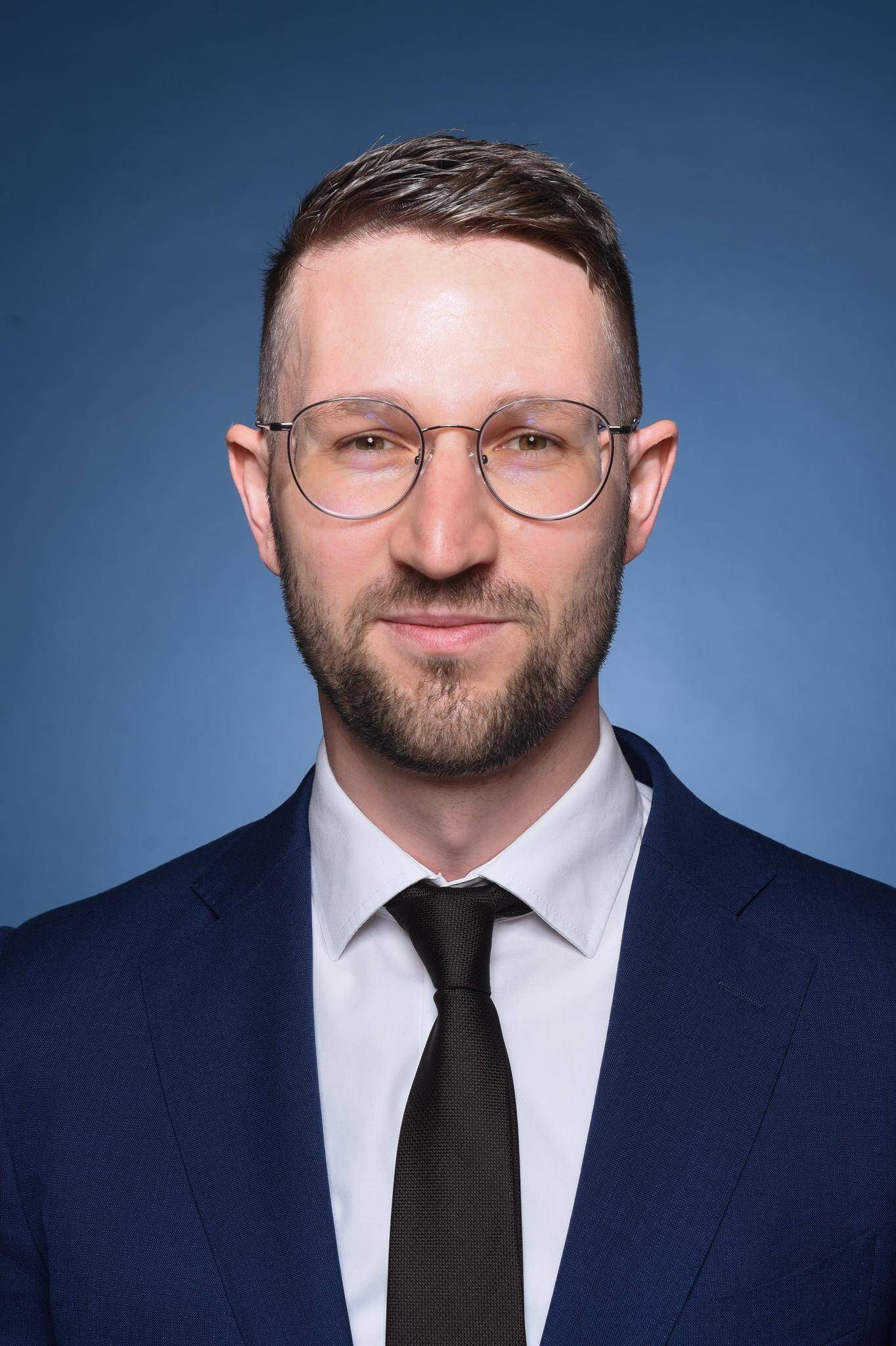Benedikt Damann - Senior Consultant | AI, AFC & Data Analytics