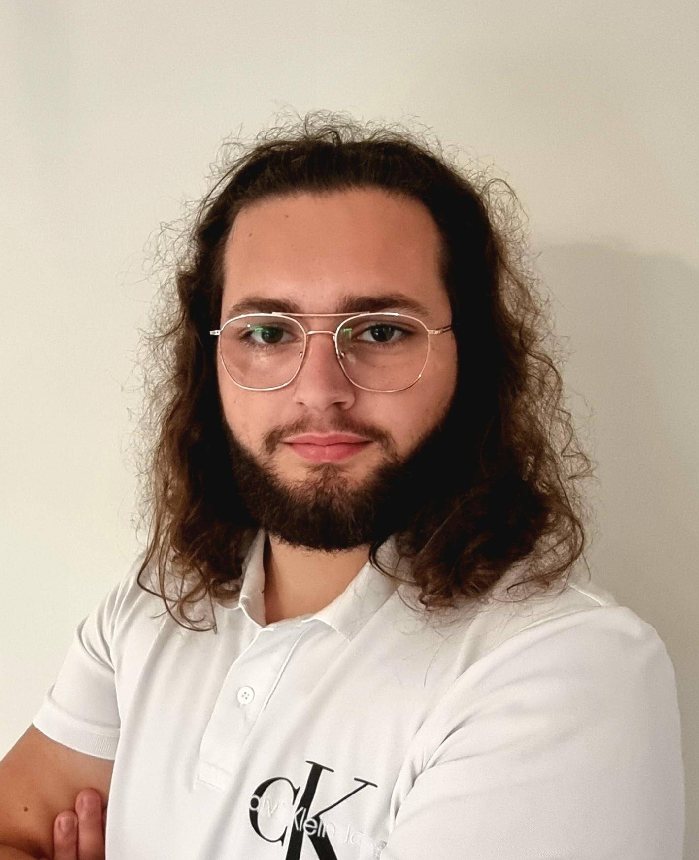 Maxime F. - Prestataire IT | Administrateur