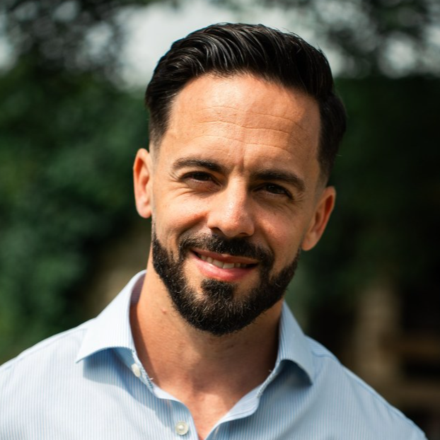 Thomas Locussol - Data Business Analyst | SQL • dbt • Tableau