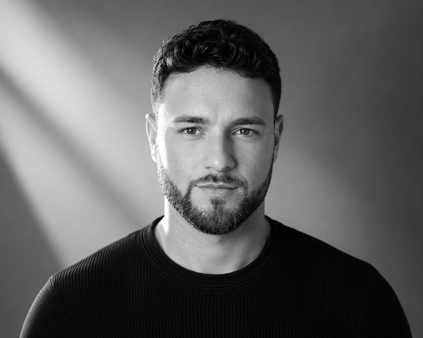 Guillaume Martin - AI Product Builder & Growth Marketer