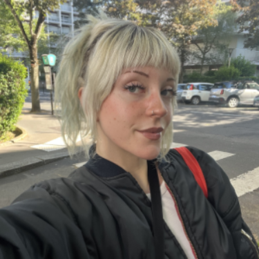 Camila Salazar - Directrice Artistique & Graphiste