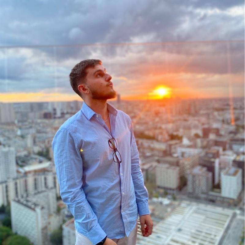 Julien Esnault