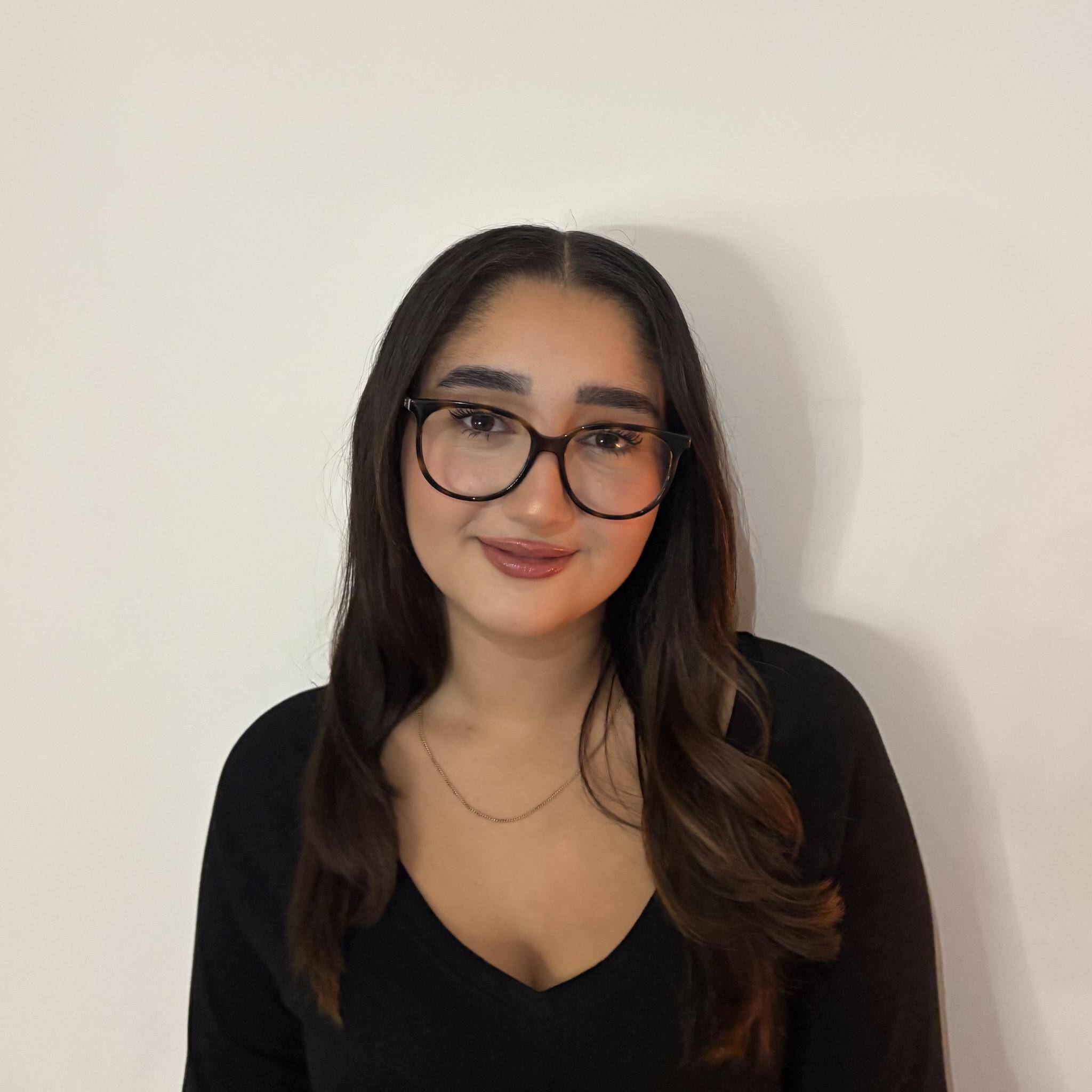 Yasmine Jakani - Traductrice de text français-anglais-néerlandais e