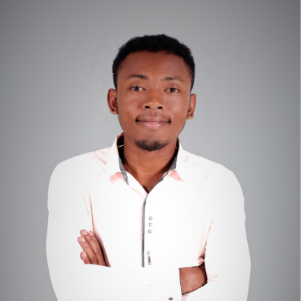 Armel Herilala - Community Manager spécialiste en immobilier 