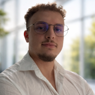 Yacine Redjradj - Développeur Full-Stack Freelance