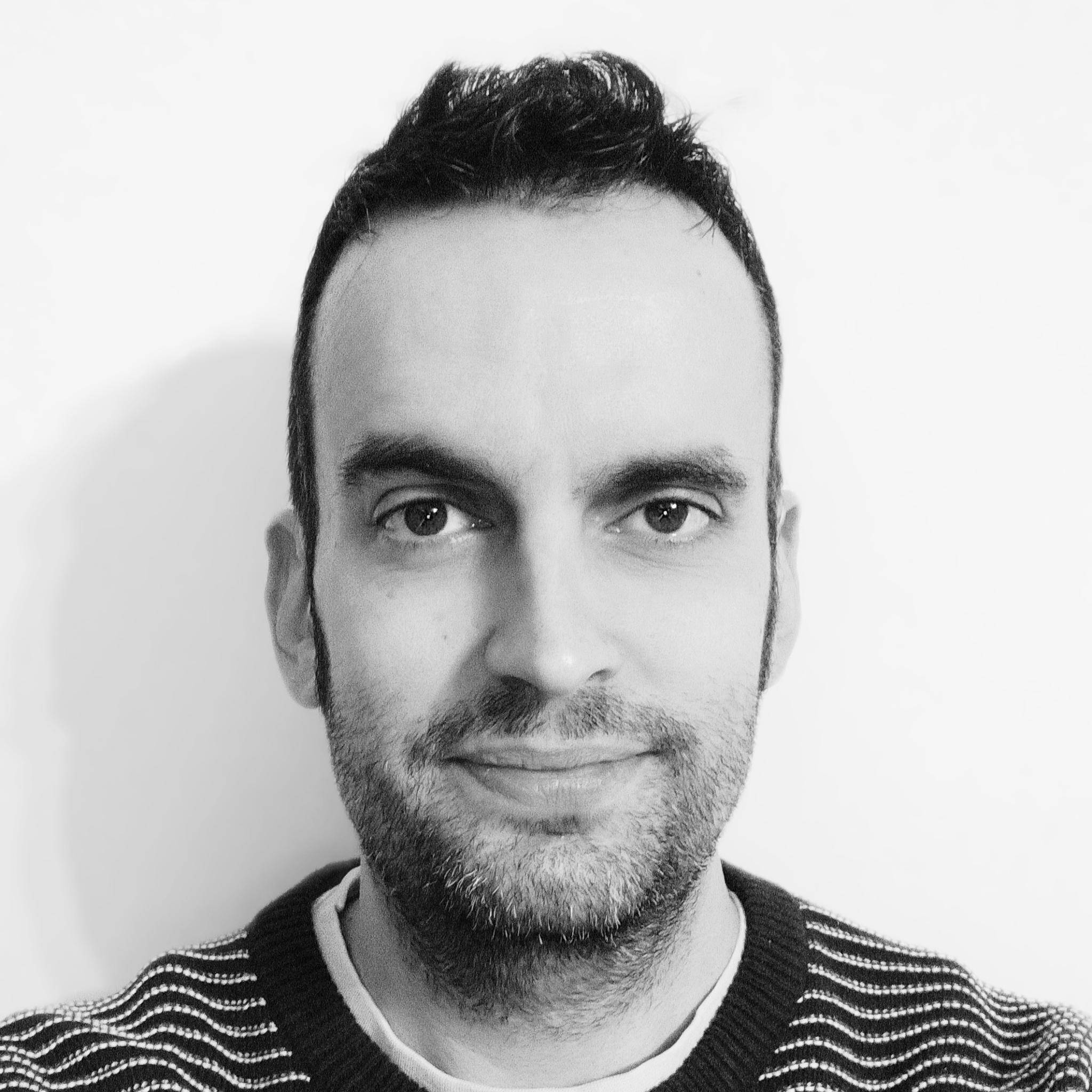 Rodrigo Álvarez - Desarrollador Senior Ruby/Elixir