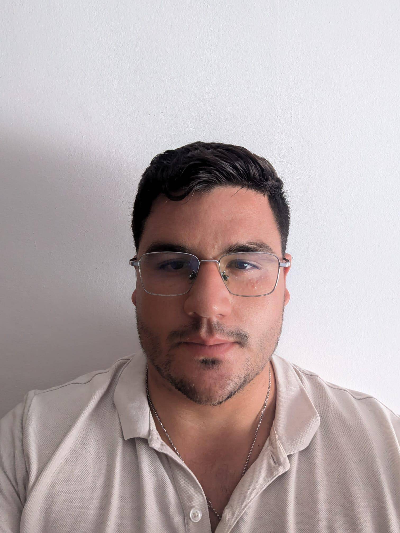 Antonio Antonio - Ingeniero de Software | Arquitecto de Integración