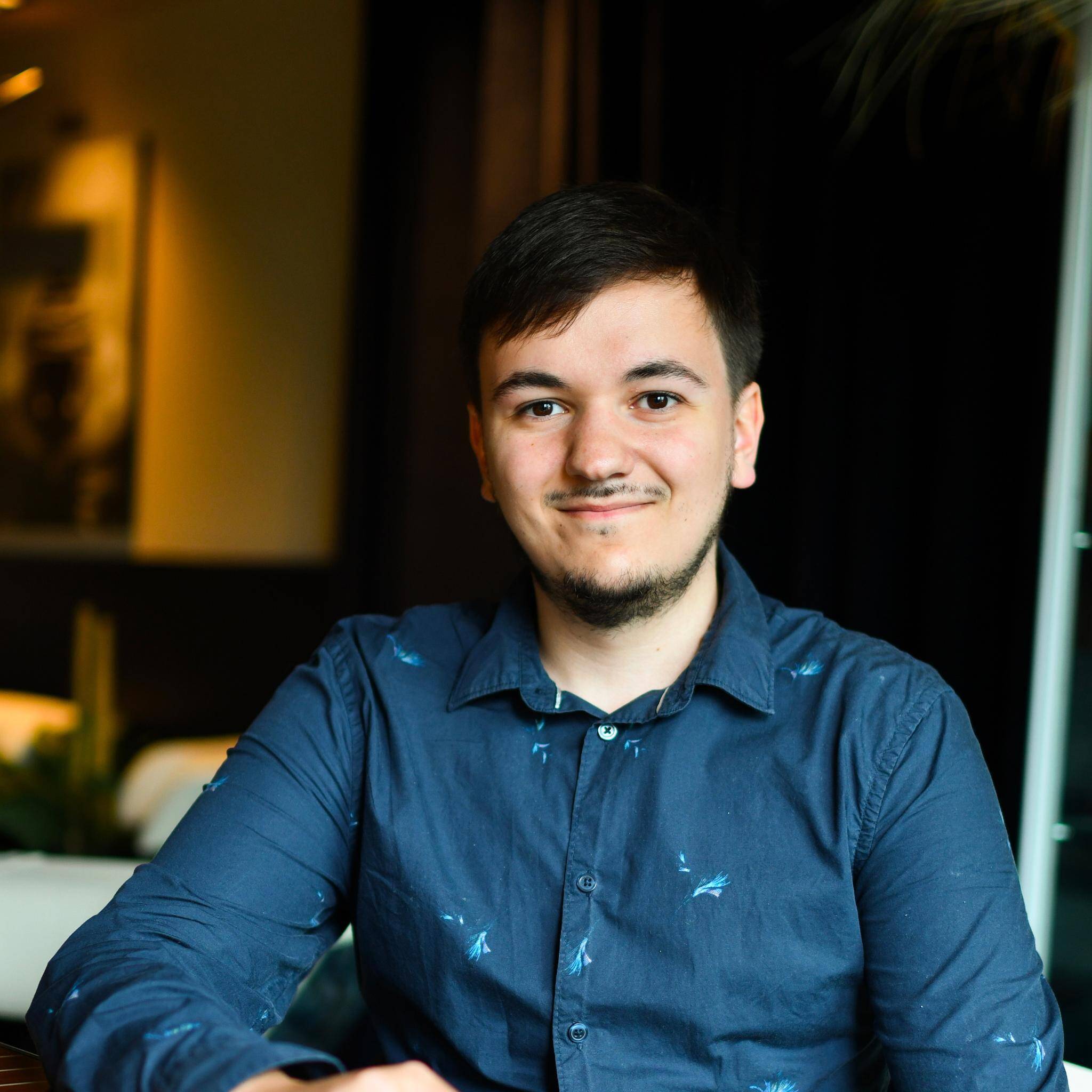 Valentin F.