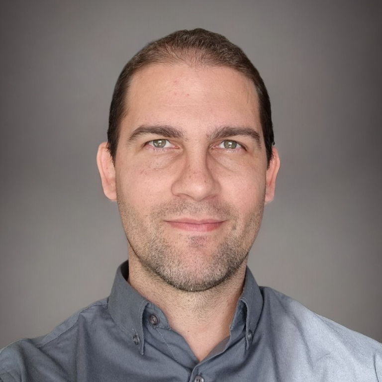 Damien L.