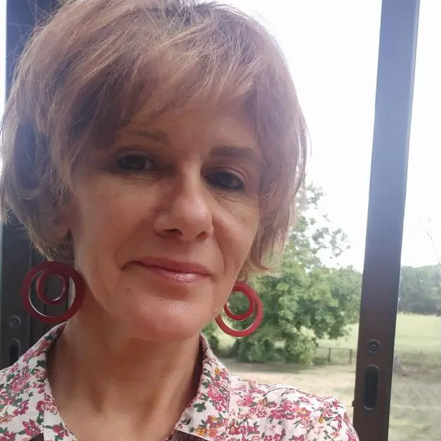 Isabelle L. - Secrétaire de rédaction