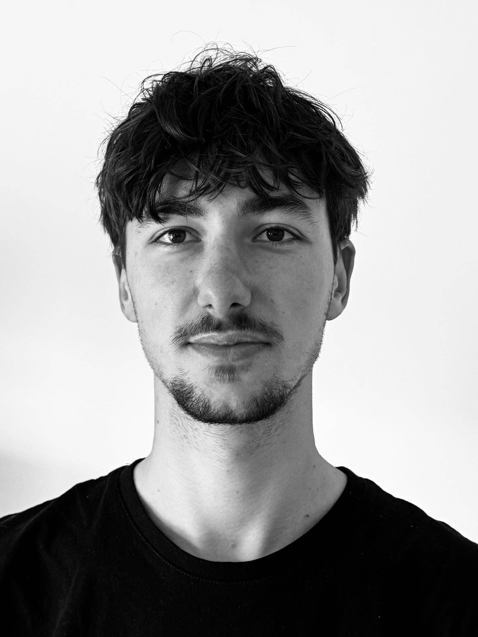 Mathieu Perrier - Spécialiste Automatisation IA | Workflows n8n & Ma