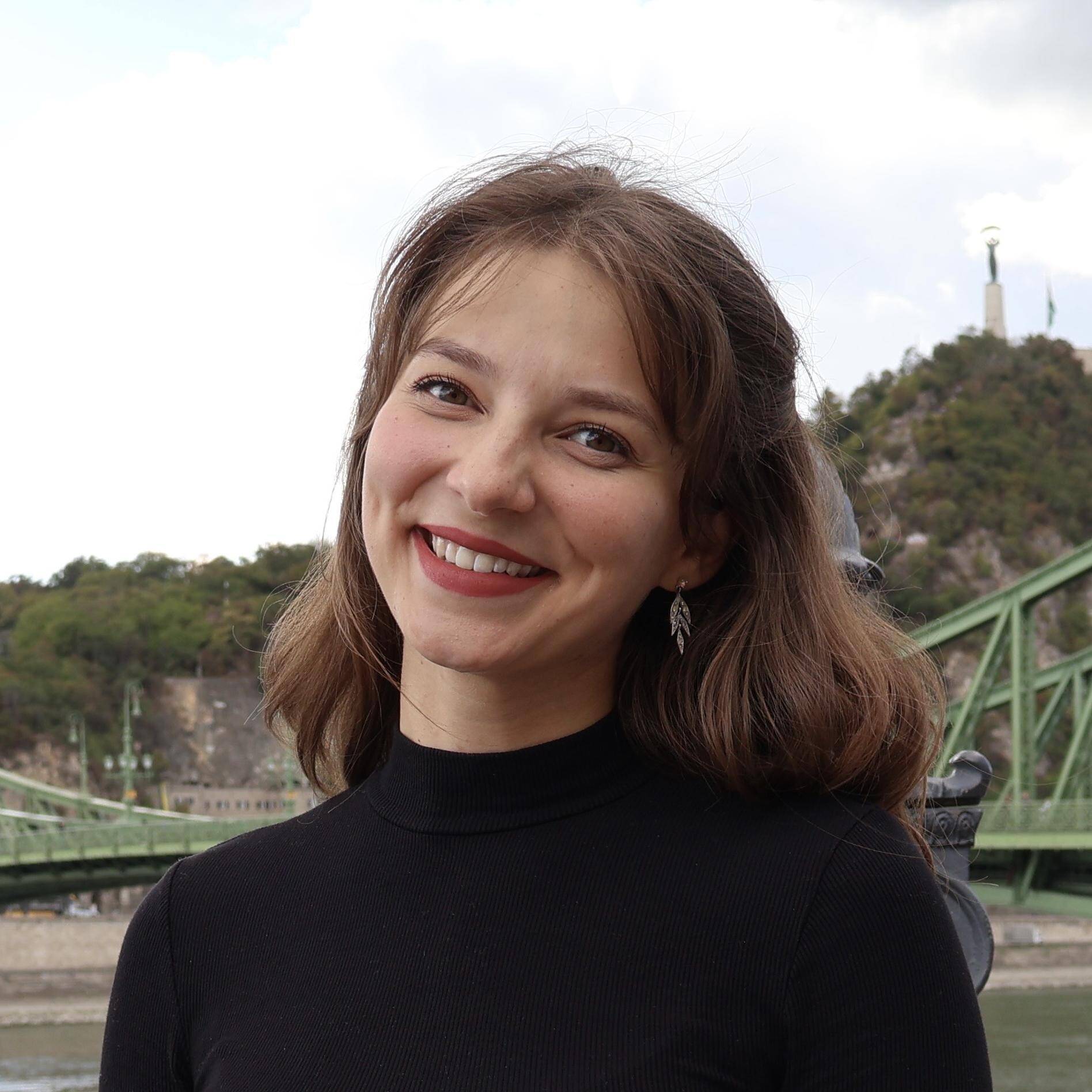 Virag Csizmazia