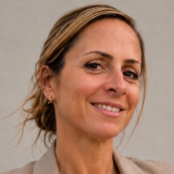 Clémence Monod - ASSISTANTE ADMINISTRATIVE