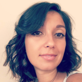 Sarah Escribano - Community Manager