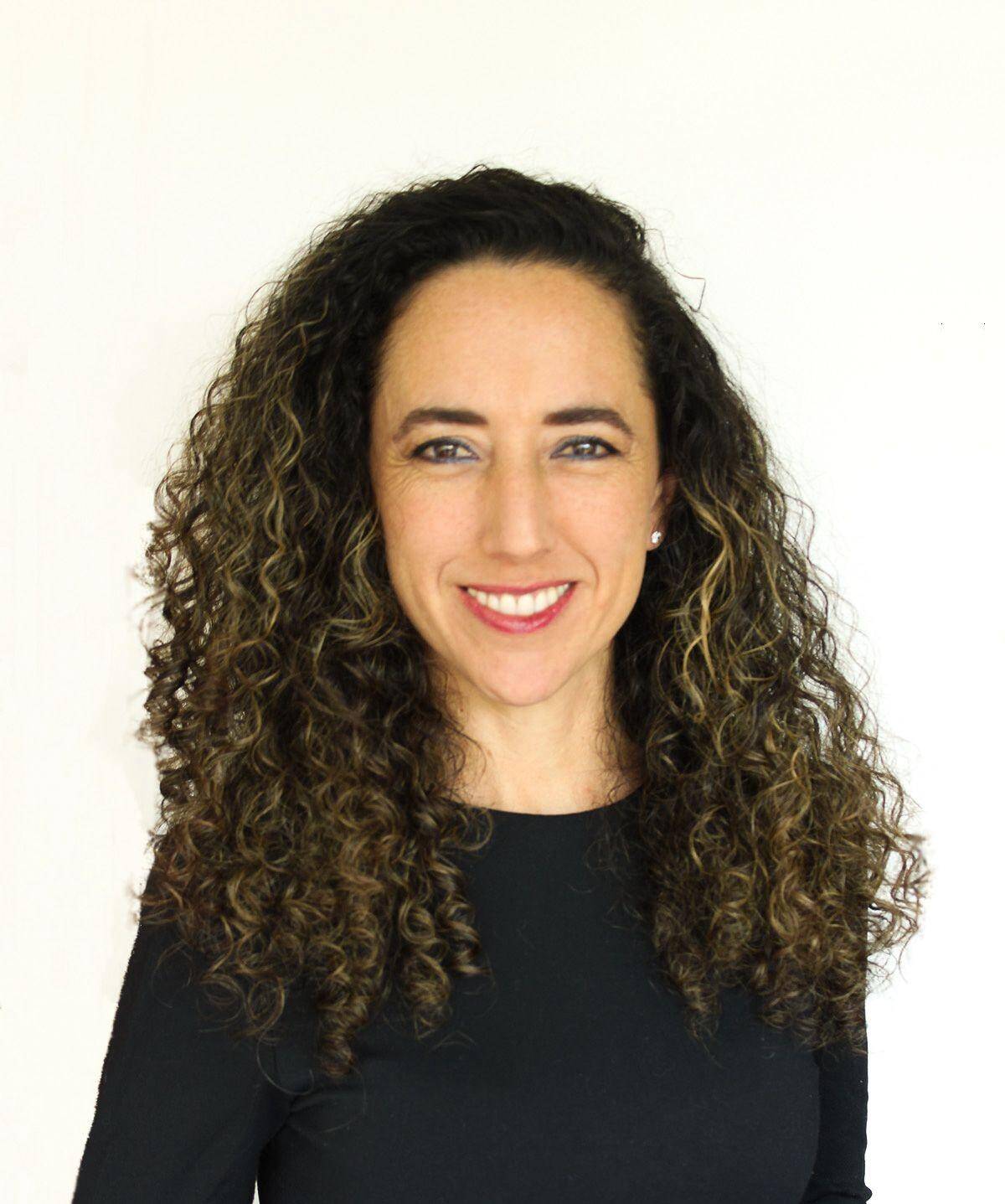 Ana María Lee