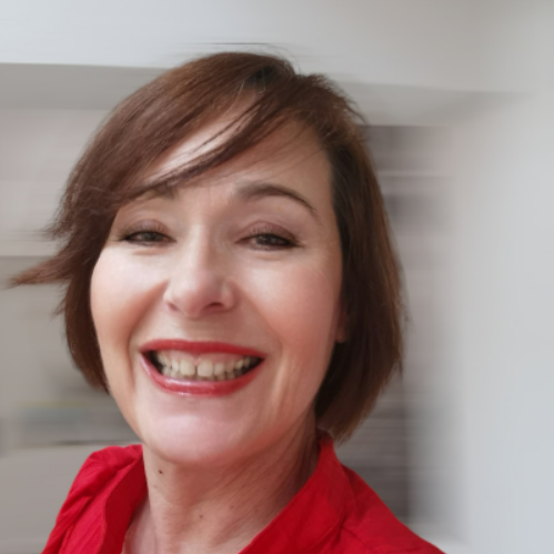 Florence Sigwalt - Conceptrice & Rédactrice Graphique | Experte Canva