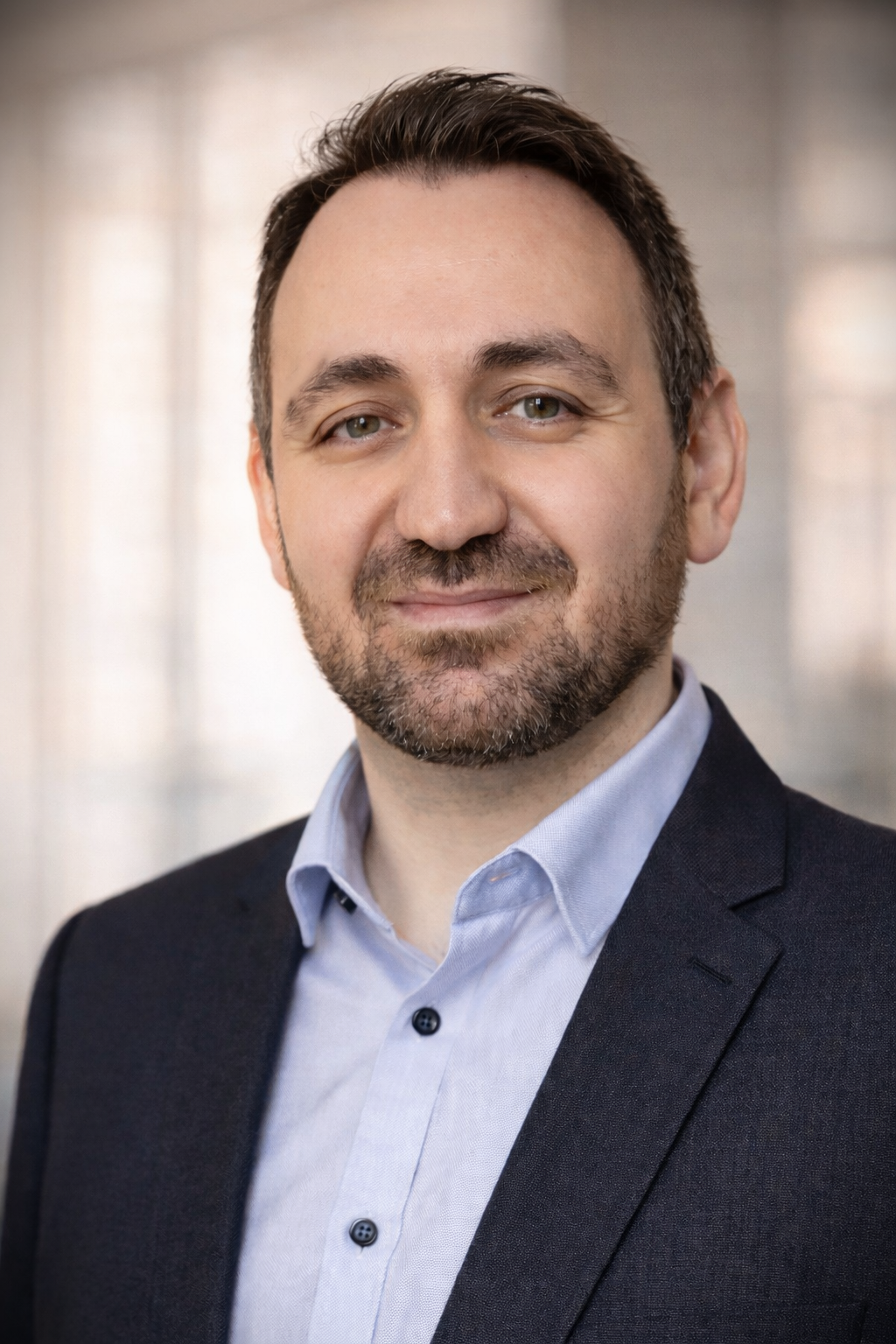 Amar Iskif - Senior IT & Digital Transformation Project Manager