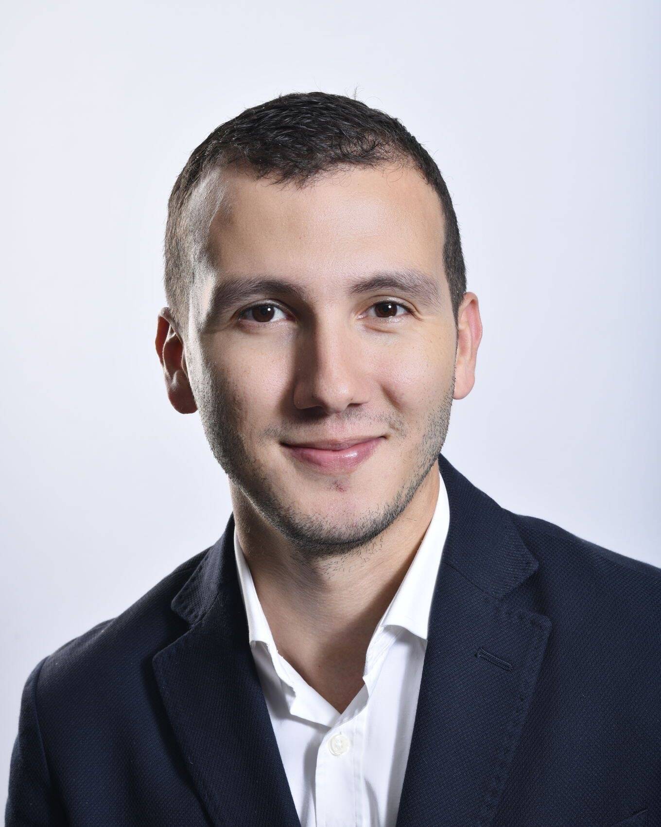 Salim  - Tech Lead | Software Architect | Platform Engineer