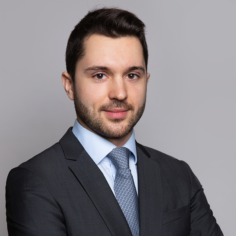 Frank Manzau