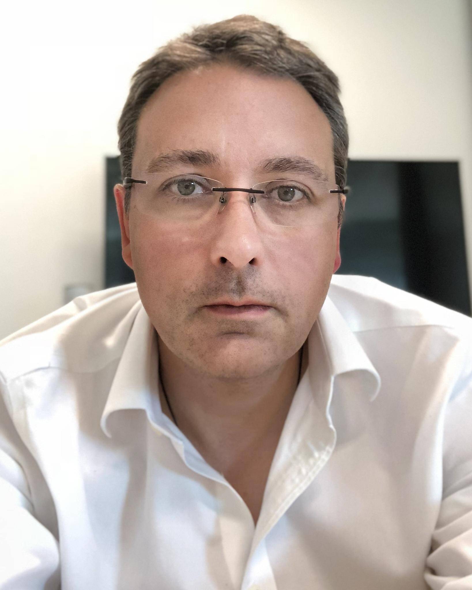 Mark Goodlad - Programs, Projects and Business Transformations