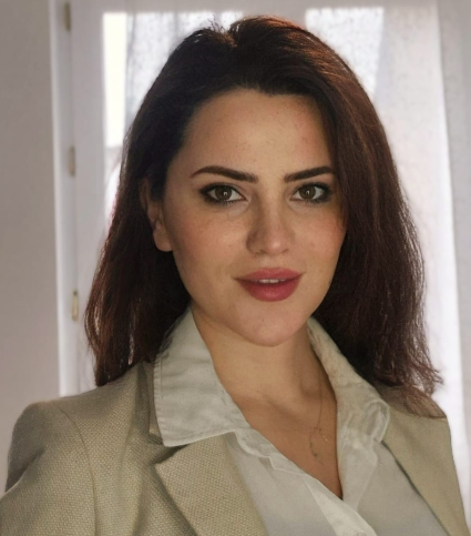 Yasmine  - Healthcare Expert
