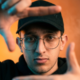Ismael  - Video Editor | Premiere Pro & After Effects |