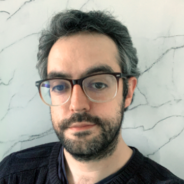 Luis Ternavasio - Senior Graphic Designer | Branding, Digital Design
