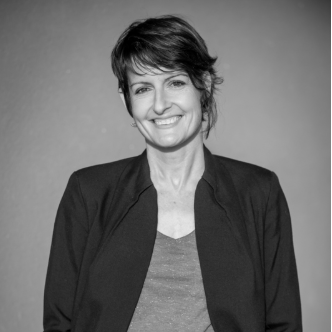 Emily Dejuniat-Bernardini
