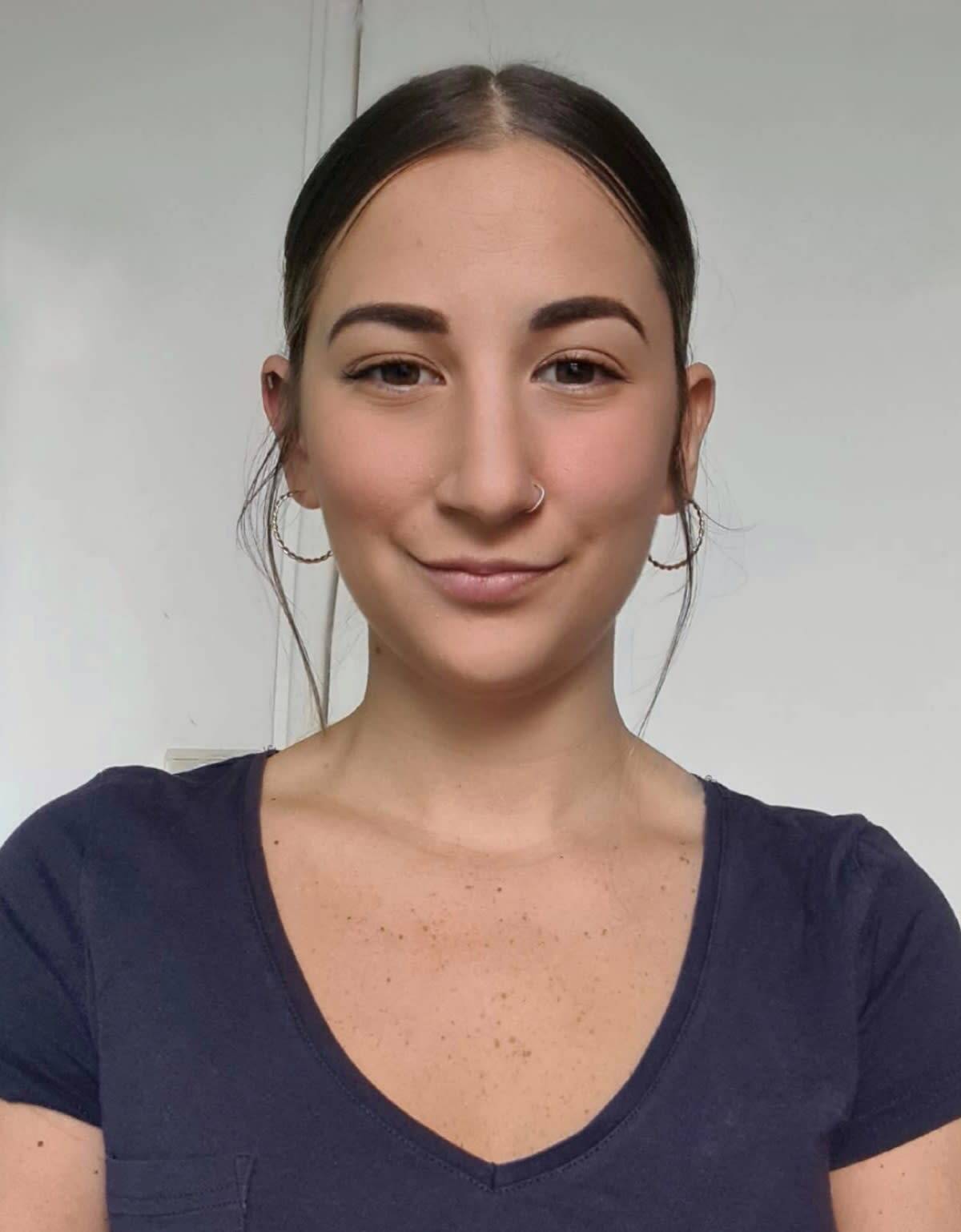 Flora Artero