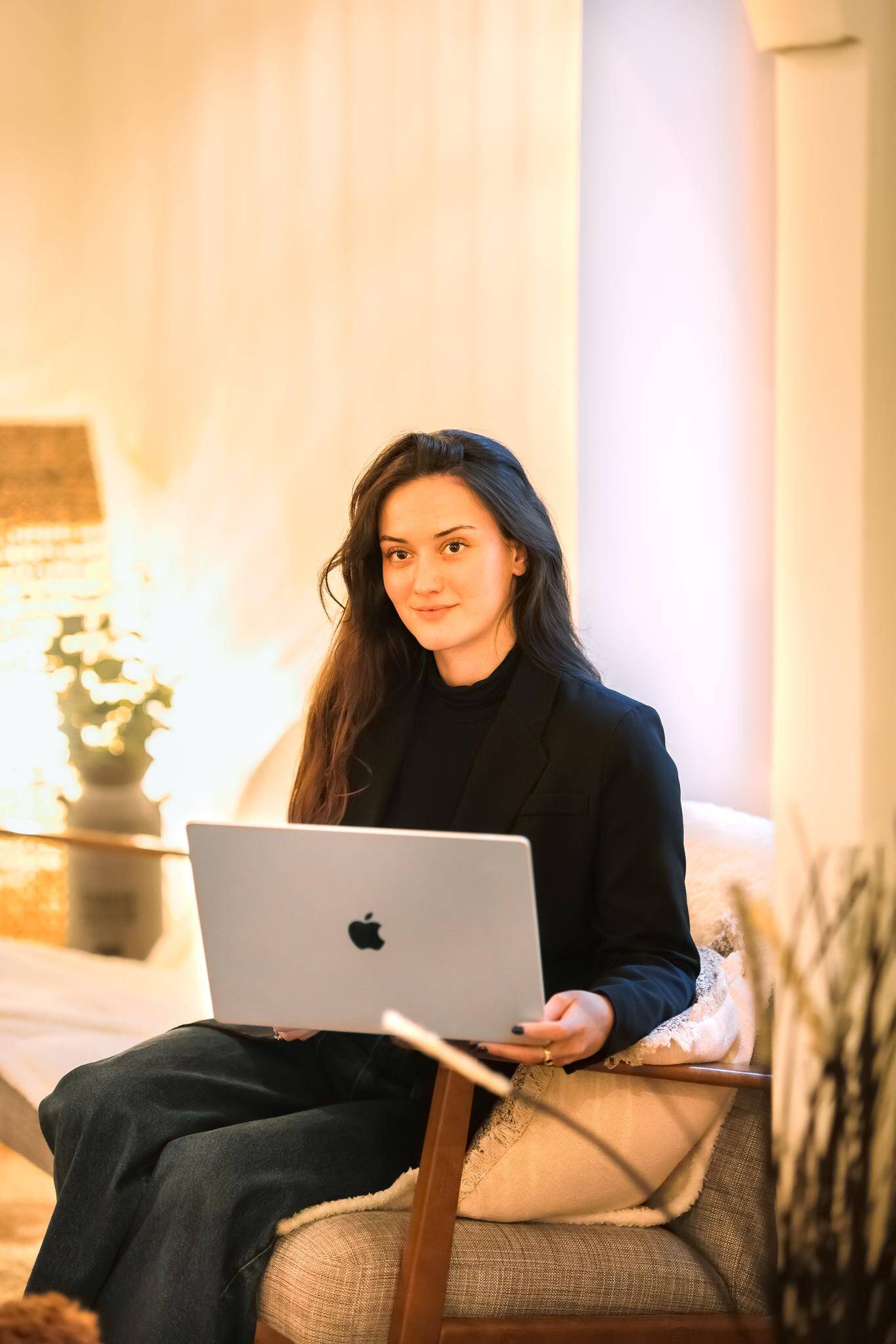 Sophie B. - EXPERTE UGC ET CRÉATION DE CONTENUS COURTS