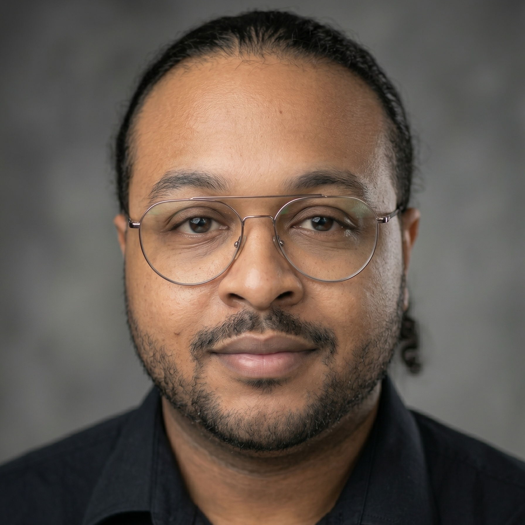 Fenik  - Salesforce Data Architect