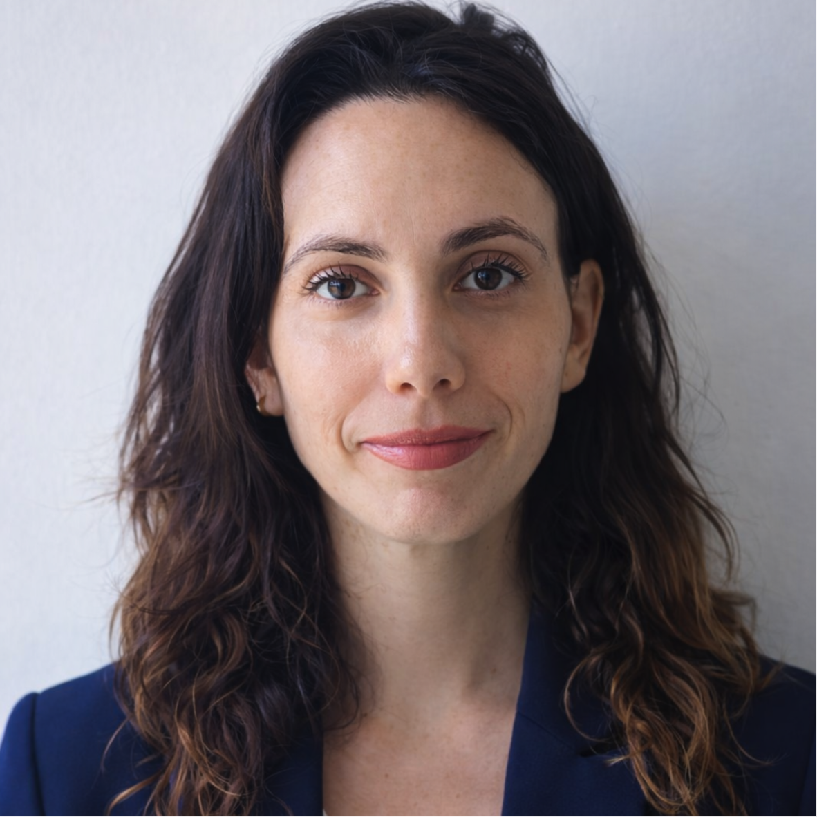 Clémence Payet - Graphiste & DA : branding, packaging, mode