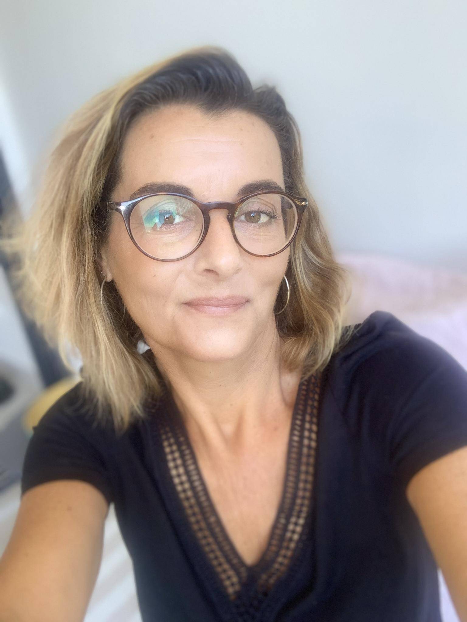 Laurie-Anne Almes - Consultante en Sourcing International et Optimisat