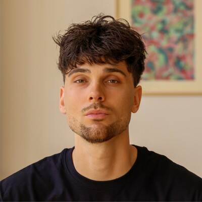 Romain P. - Senior Product Designer | UX/UI | Design Systems