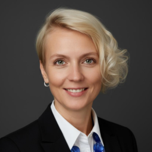 Alexandra Chernova - CMO | VP Marketing | Global Marketing Executive