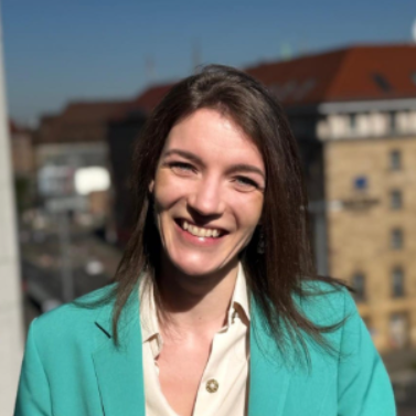 Irina  - B2B Sales & Growth Manager | Lead Generation